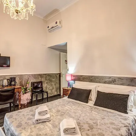 Piazza Del Popolo 3 3 Bath Apartment Rome